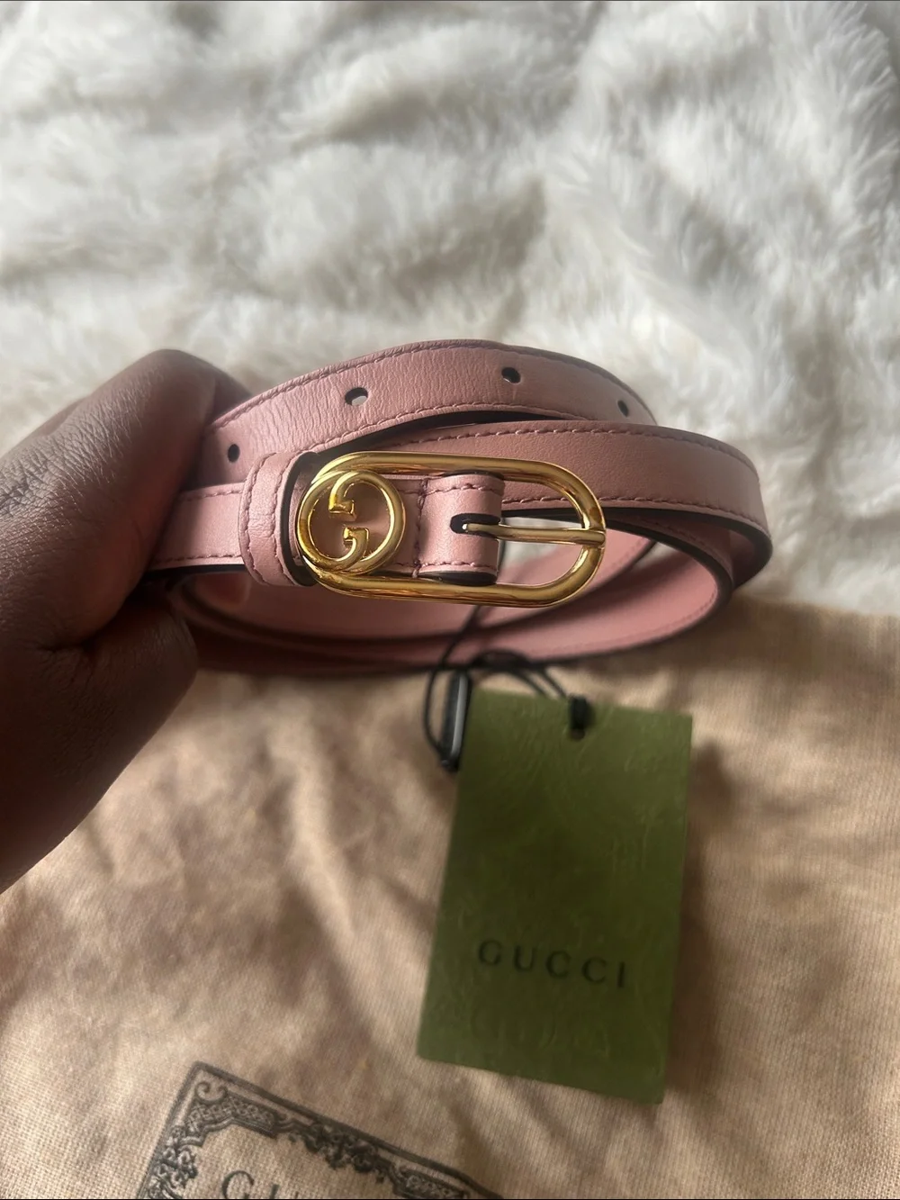 Gucci Slim Pink Leather Belt with Gold Interlocking Buckle